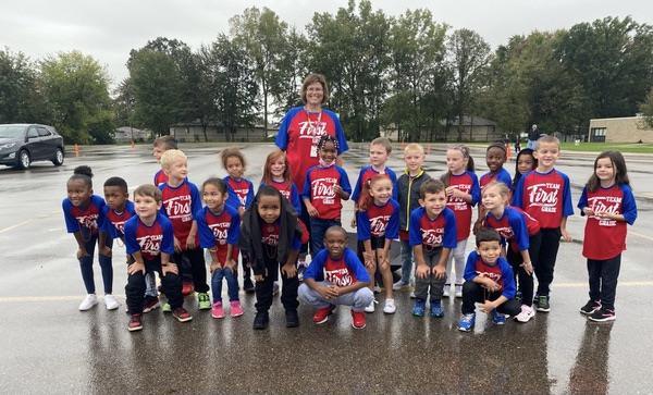 First grade class at the Fun Run.